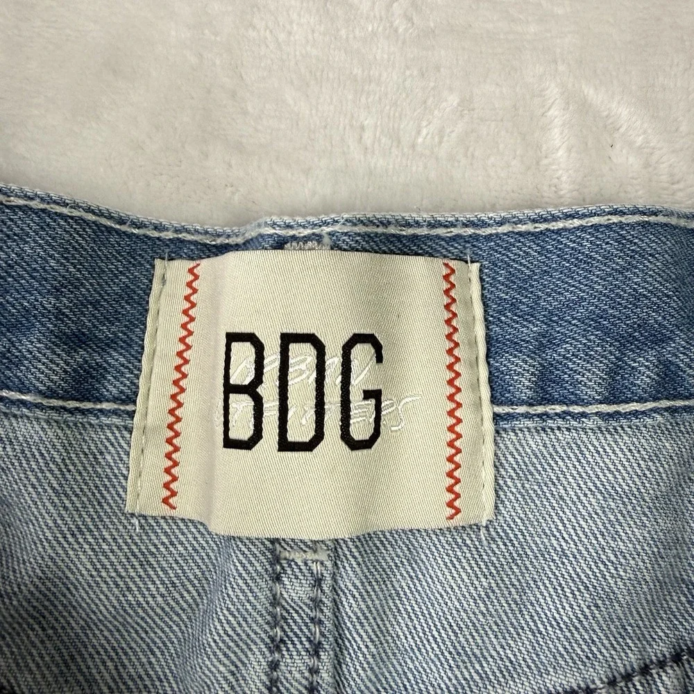 BDG Baggy‎ Fit Jeans Mens 33x32 Light Fade Distressed Wide Leg Raw Edge